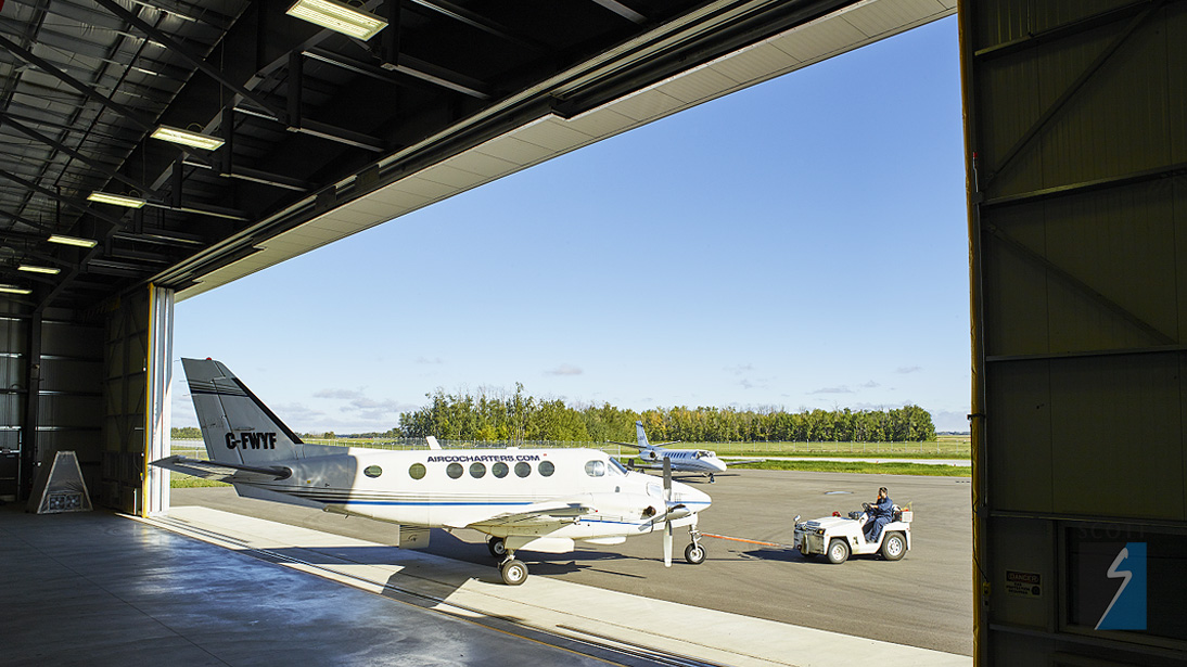 Airco Hangar pic 3