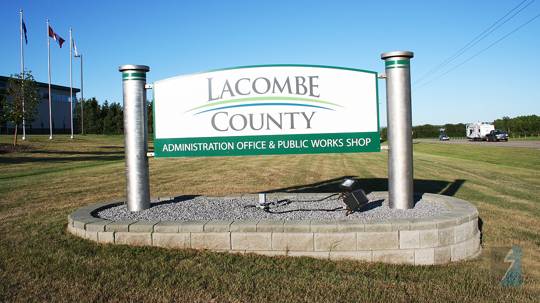 Lacombe County Public Works & Administration Building pic 5